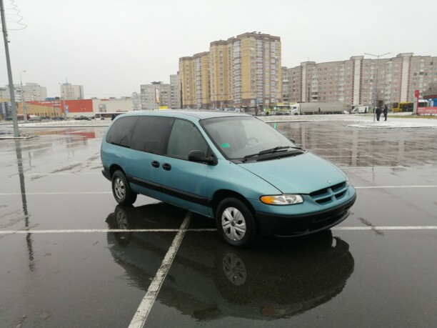Dodge Caravan III, 7 мест, 1998 г.