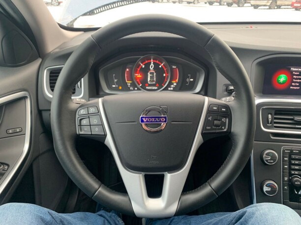 Volvo V60 I · Рестайлинг, 2017 г.