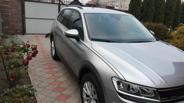 Volkswagen Tiguan II, 2020 г.