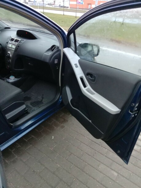 Toyota Yaris II (XP9) · Рестайлинг, 2011 г.