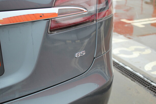 Tesla Model S I, 2013 г.