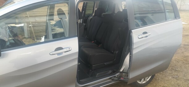 Mazda 5 II, 7 мест, 2011 г.