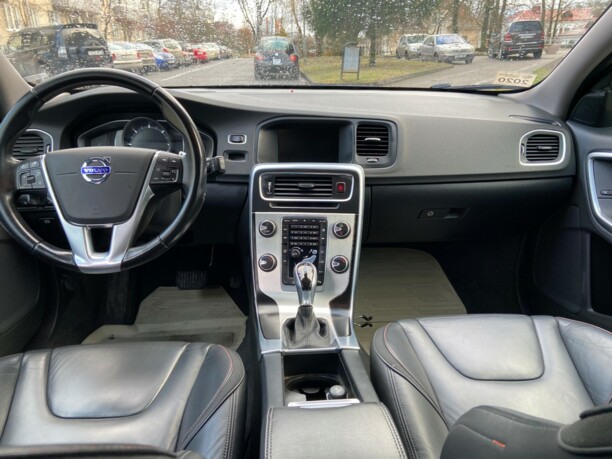 Volvo V60 I · Рестайлинг, 2015 г.