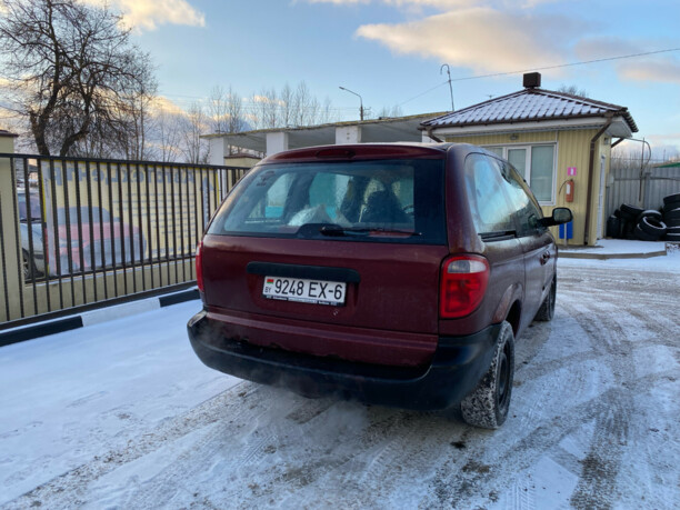 Dodge Caravan IV, 7 мест, 2001 г.