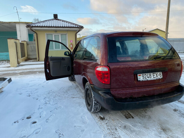 Dodge Caravan IV, 7 мест, 2001 г.