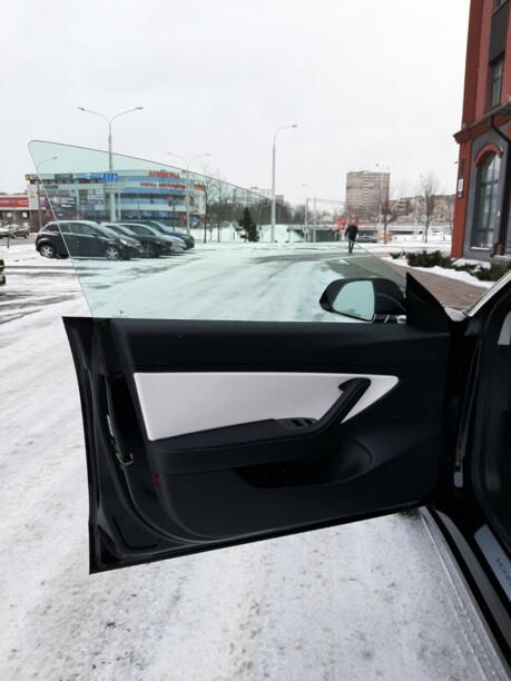 Tesla Model 3, 2018 г.