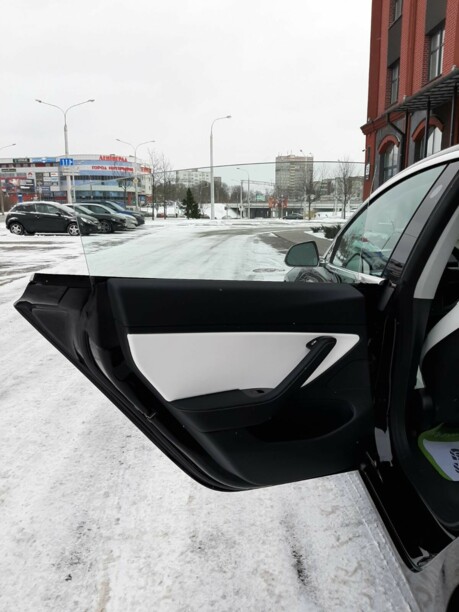 Tesla Model 3, 2018 г.