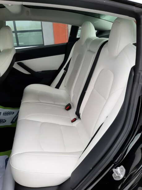 Tesla Model 3, 2018 г.