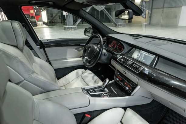 BMW 5 серия F07 (GT), 2009 г.