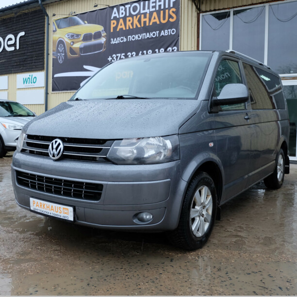 Volkswagen Multivan T5, 2010 г.