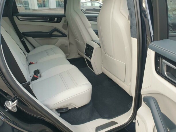 Porsche Cayenne III, 2021 г.