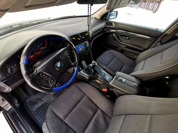 BMW 5 серия E39, 2001 г.