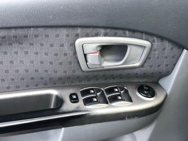 Kia Carens I · Рестайлинг, 2004 г.