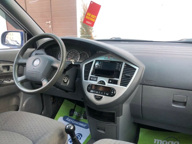 Kia Carens I · Рестайлинг, 2004 г.