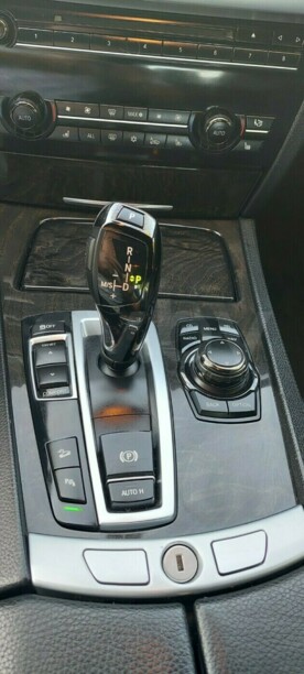 BMW 7 серия F01, F04, 2011 г.