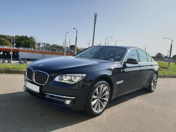 BMW 7 серия F02 (Long), 2015 г.