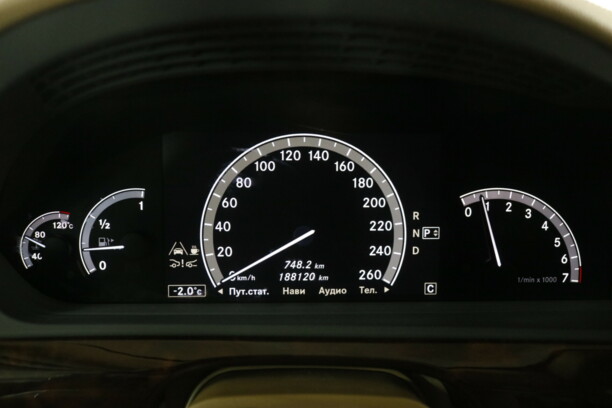 Mercedes-Benz S-Класс W221· Рестайлинг, 2009 г.