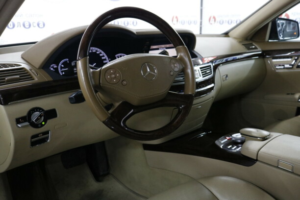 Mercedes-Benz S-Класс W221· Рестайлинг, 2009 г.