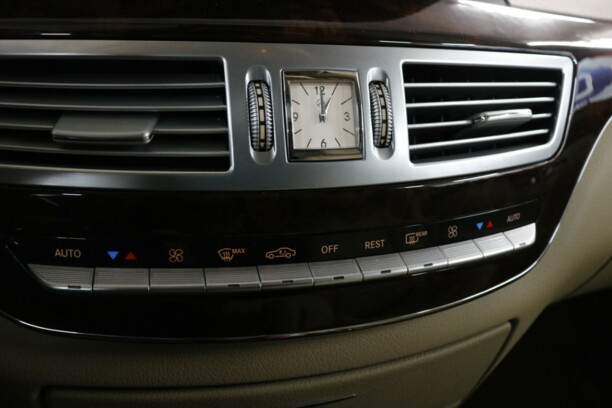 Mercedes-Benz S-Класс W221· Рестайлинг, 2009 г.