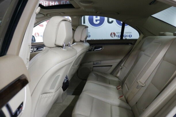 Mercedes-Benz S-Класс W221· Рестайлинг, 2009 г.