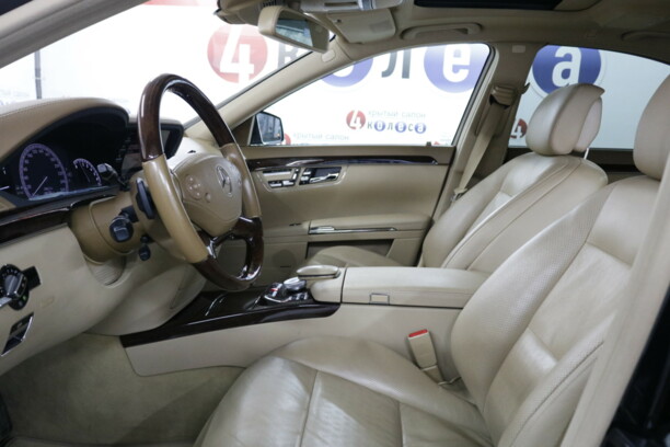 Mercedes-Benz S-Класс W221· Рестайлинг, 2009 г.