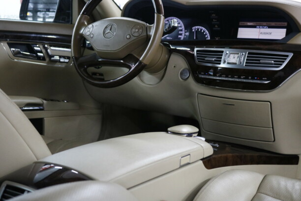 Mercedes-Benz S-Класс W221· Рестайлинг, 2009 г.
