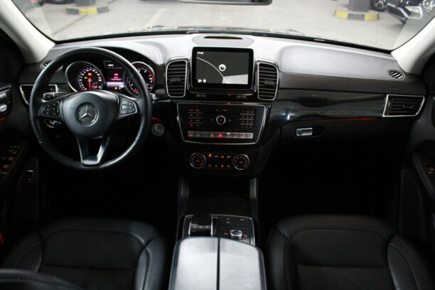 Mercedes-Benz GLE W166, 2015 г.