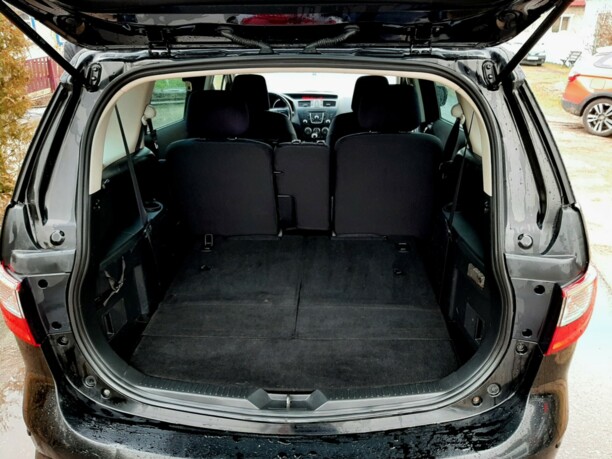 Mazda 5 II, 7 мест, 2011 г.