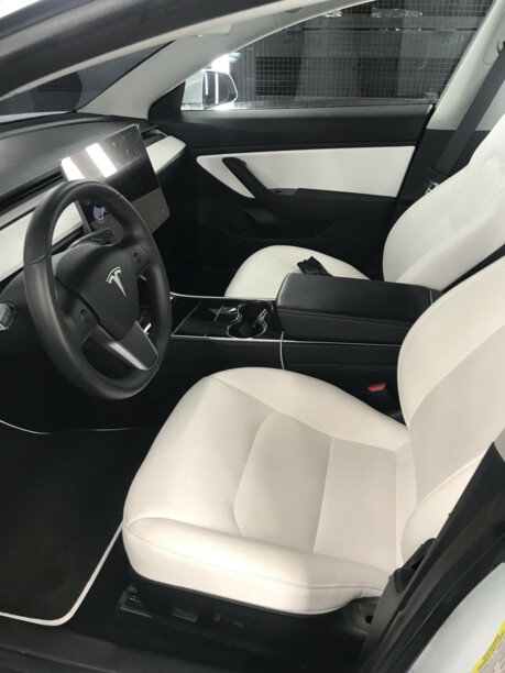 Tesla Model 3, 2018 г.