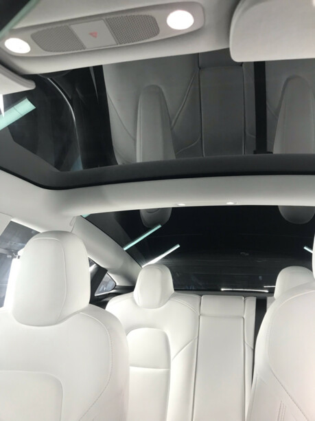 Tesla Model 3, 2018 г.