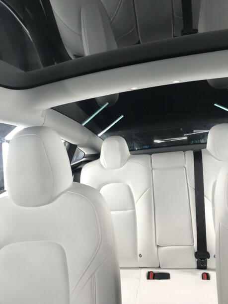 Tesla Model 3, 2018 г.