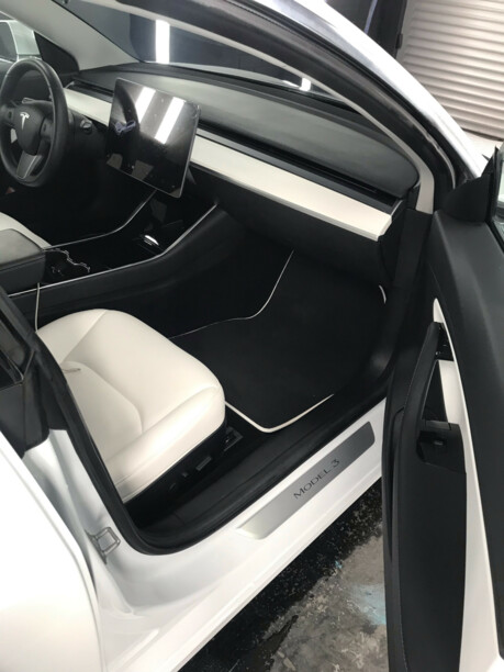 Tesla Model 3, 2018 г.