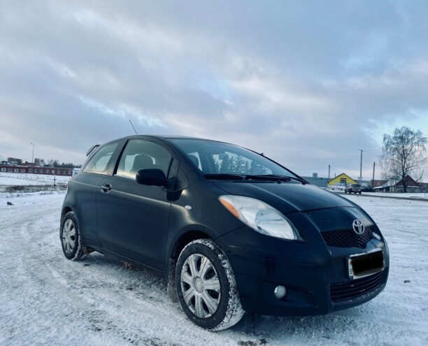 Toyota Yaris II (XP9), 2008 г.