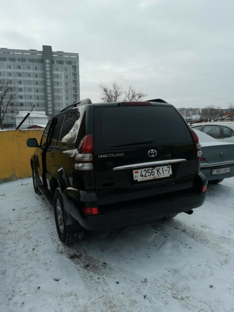 Toyota Land Cruiser Prado J120, 7 мест, 2008 г.