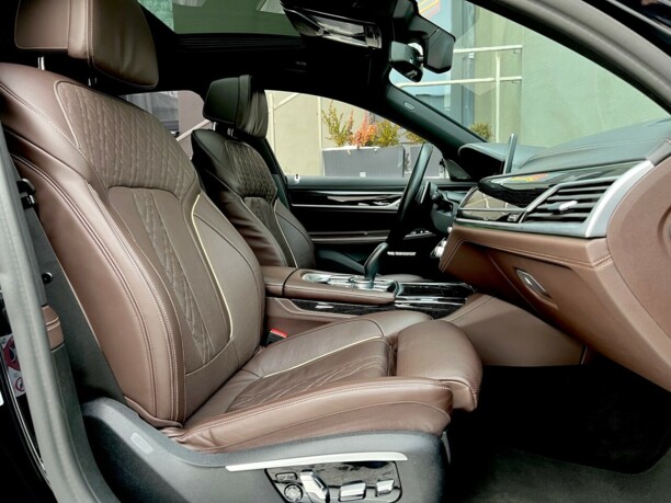 BMW 7 серия G11, 2016 г.