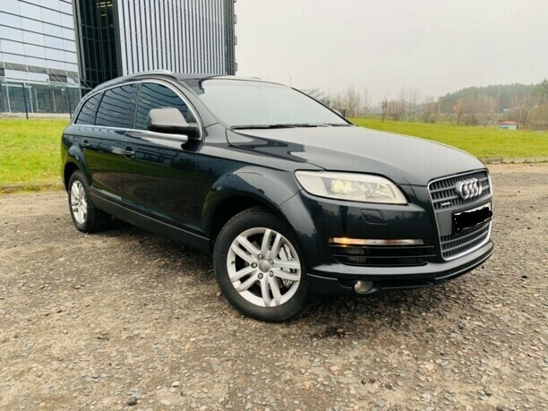 Audi Q7 4L, 7 мест, 2006 г.