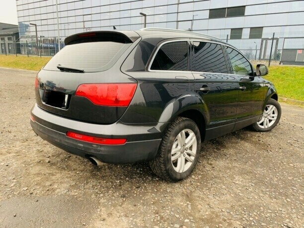 Audi Q7 4L, 7 мест, 2006 г.