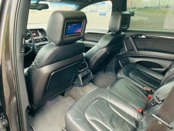 Audi Q7 4L, 7 мест, 2006 г.