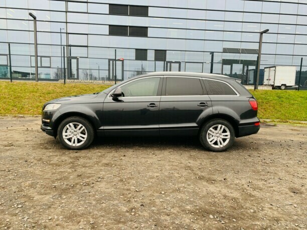 Audi Q7 4L, 7 мест, 2006 г.