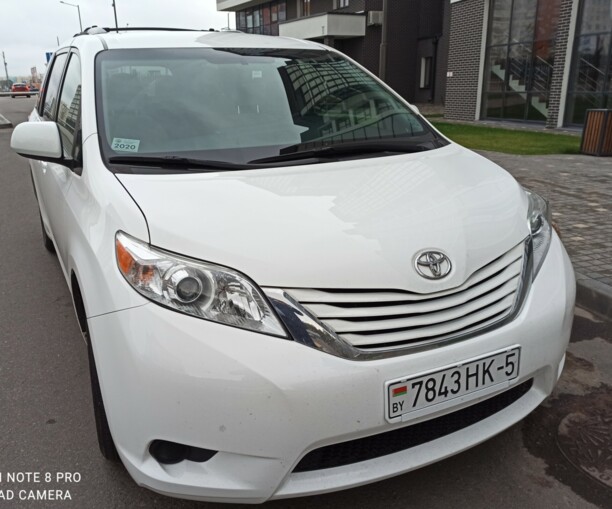 Toyota Sienna III (XL30), 7 мест, 2016 г.