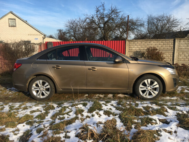 Chevrolet Cruze J300 · Рестайлинг, 2013 г.