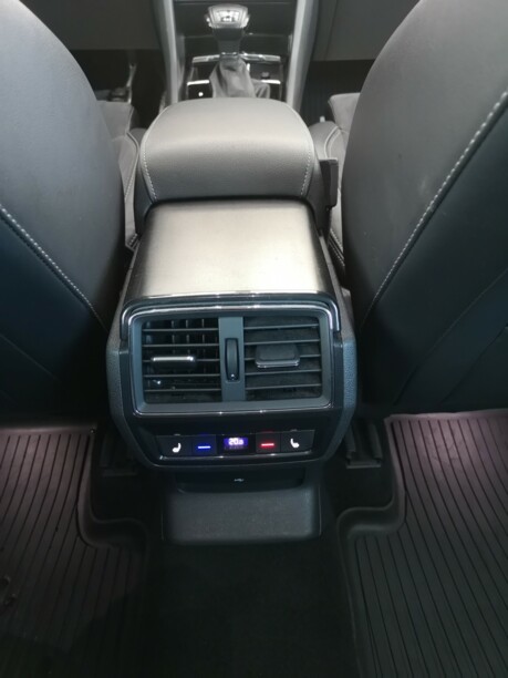 Skoda Kodiaq, 7 мест, 2017 г.