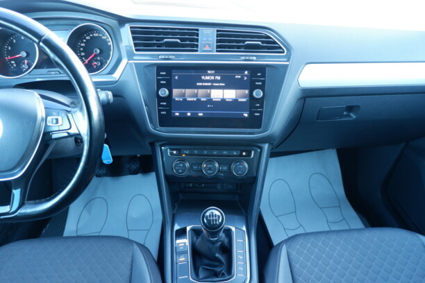 Volkswagen Tiguan II, 2017 г.