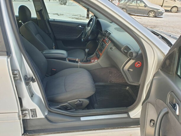 Mercedes-Benz C-Класс W203, S203, CL203, 2001 г.