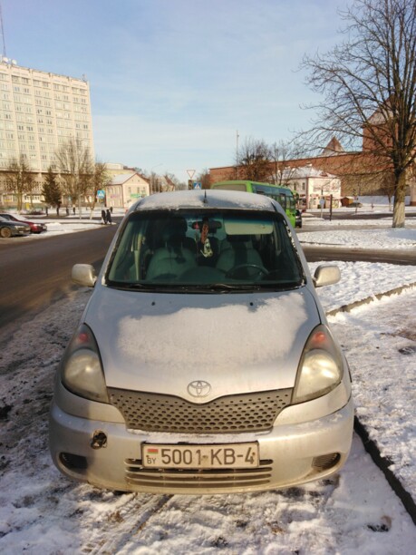 Toyota Yaris Verso, 2001 г.
