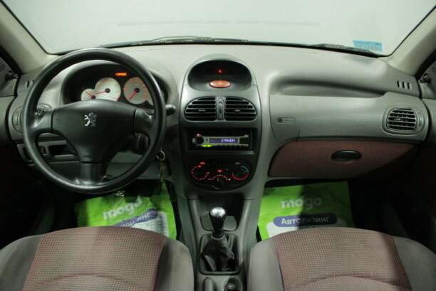 Peugeot 206 I, 2002 г.