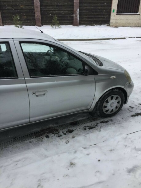 Toyota Yaris I (P1), 2000 г.
