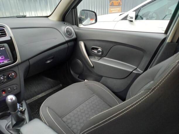 Renault Logan II, 2017 г.