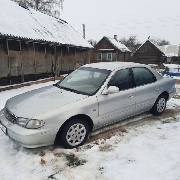 Kia Clarus I, 1996 г.