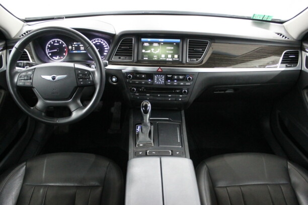 Hyundai Genesis II, 2015 г.